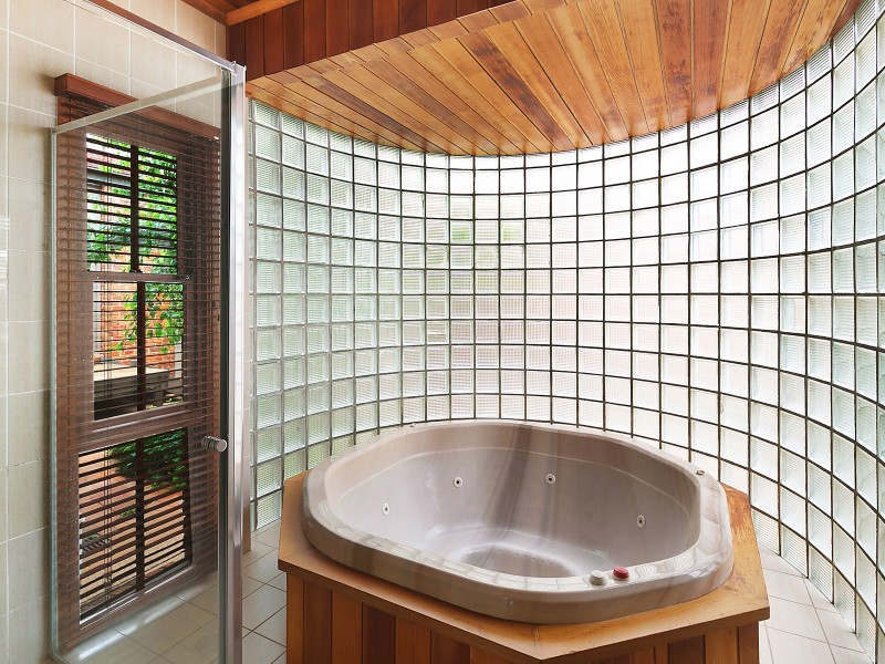 6 Medworth Crescent, Lyneham ACT 2602