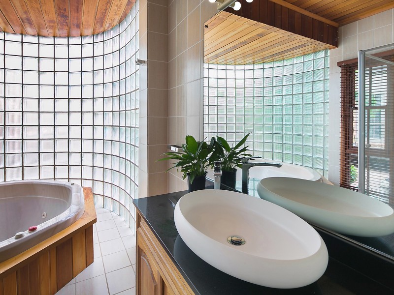 6 Medworth Crescent, Lyneham ACT 2602