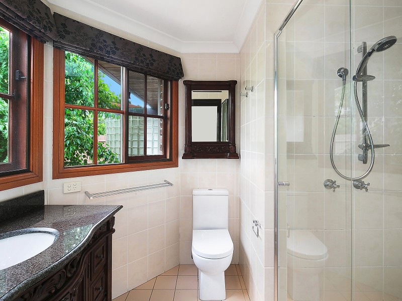 6 Medworth Crescent, Lyneham ACT 2602