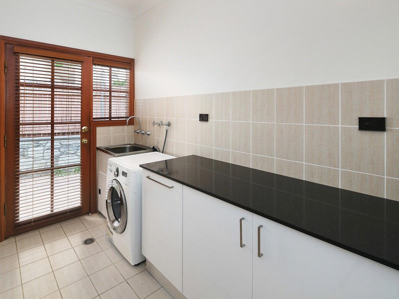 6 Medworth Crescent, Lyneham ACT 2602