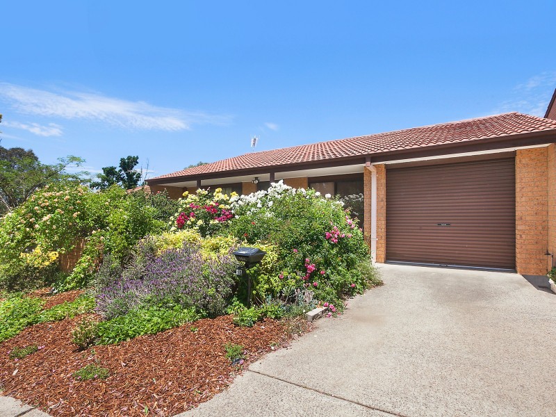 15/19 Ashby Circuit, Kambah ACT 2902