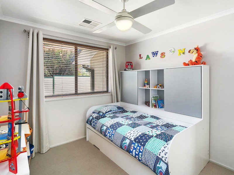 4 Currey Street, Gowrie ACT 2904