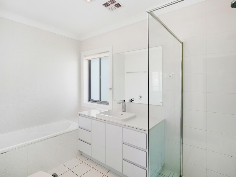 60 Wighton Terrace, Casey ACT 2913