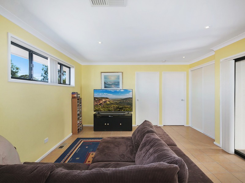 4 Mauldon Street, Chifley ACT 2606