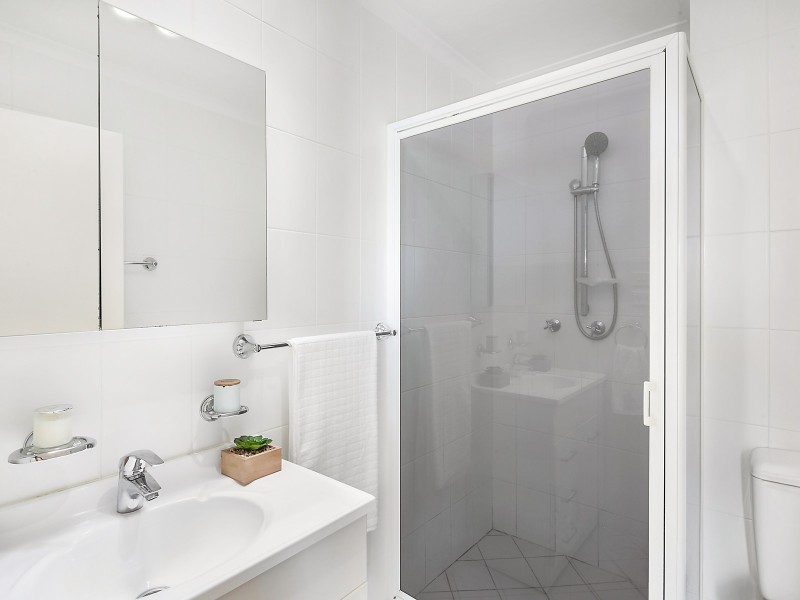 1/1A Doyle Place, Queanbeyan NSW 2620