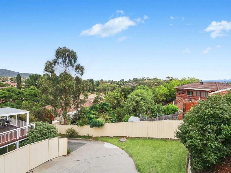 1/1A Doyle Place, Queanbeyan NSW 2620