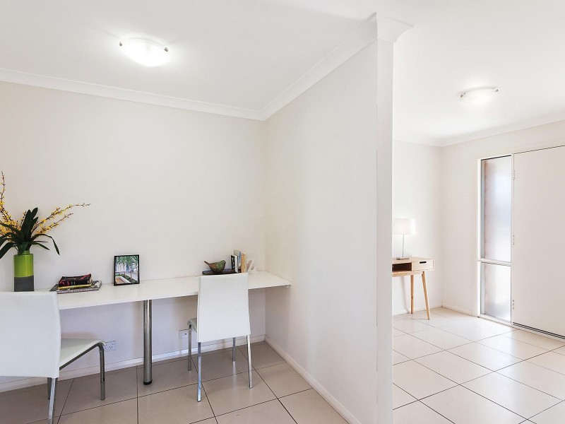 56 Macfarlane Burnet Avenue, Macgregor ACT 2615