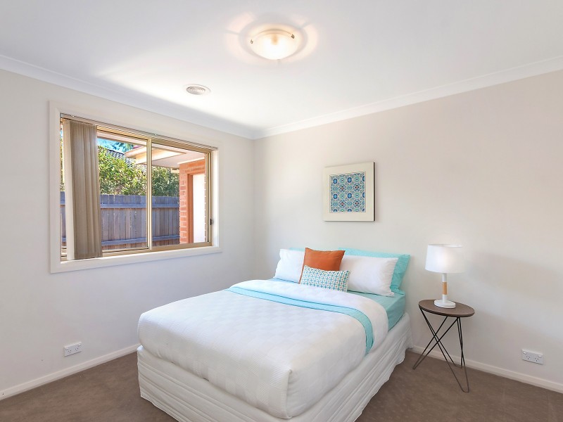 56 Macfarlane Burnet Avenue, Macgregor ACT 2615