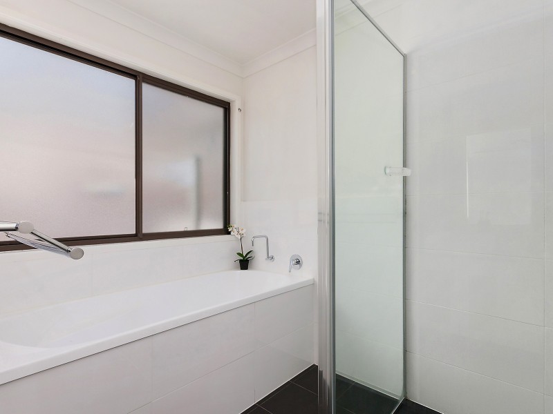 14 Lochiel Street, Queanbeyan NSW 2620