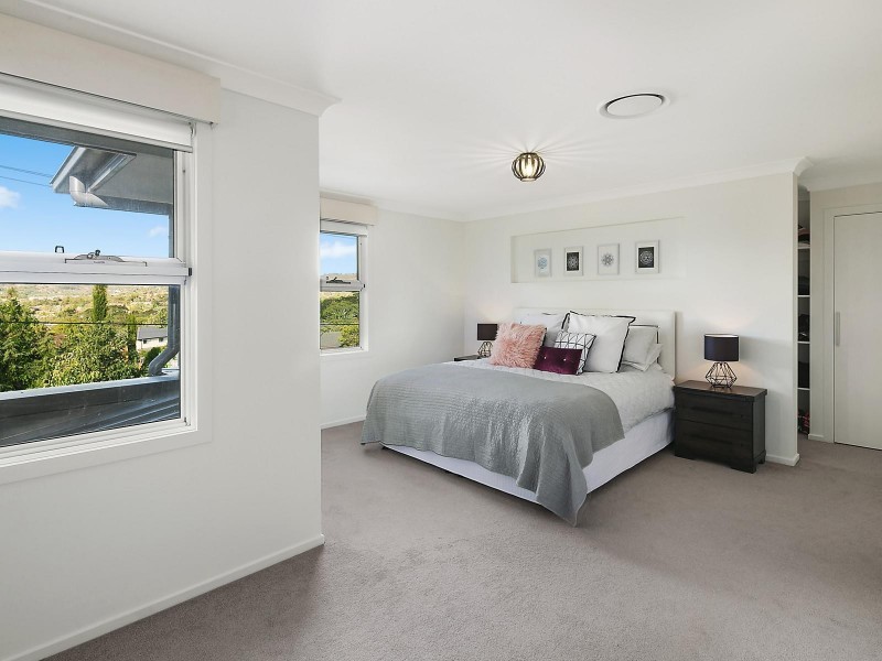 4 Charteris Crescent, Chifley ACT 2606