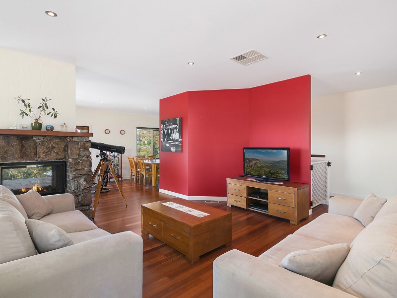 4 Aspen Rise, Jerrabomberra NSW 2619