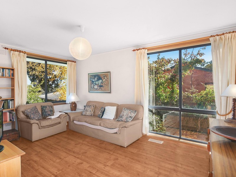 71 Ainsworth Street, Mawson ACT 2607