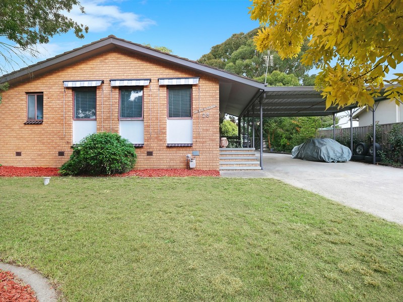 28 Bellingham Crescent, Kambah ACT 2902