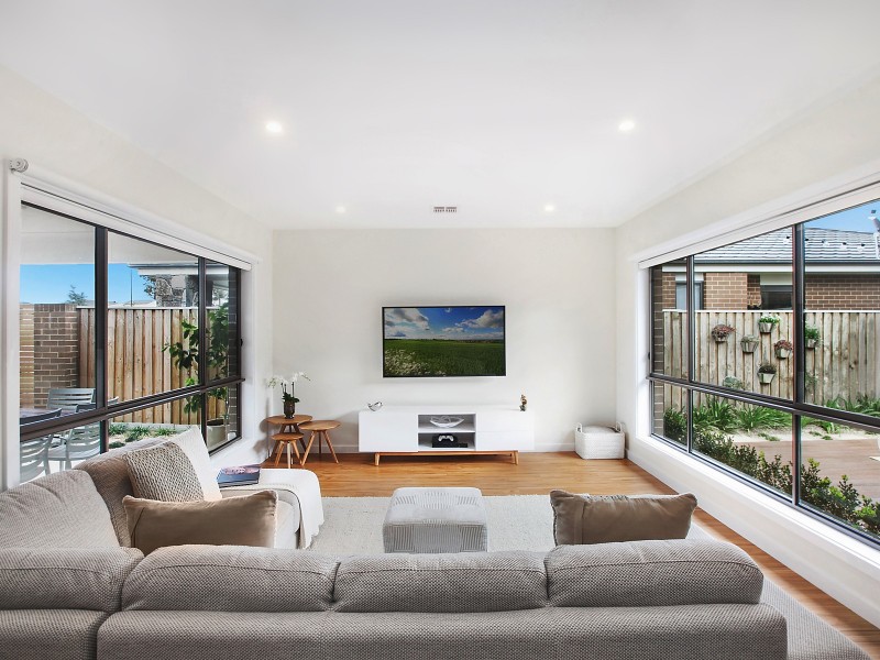 20 Pollack Street, Googong NSW 2620