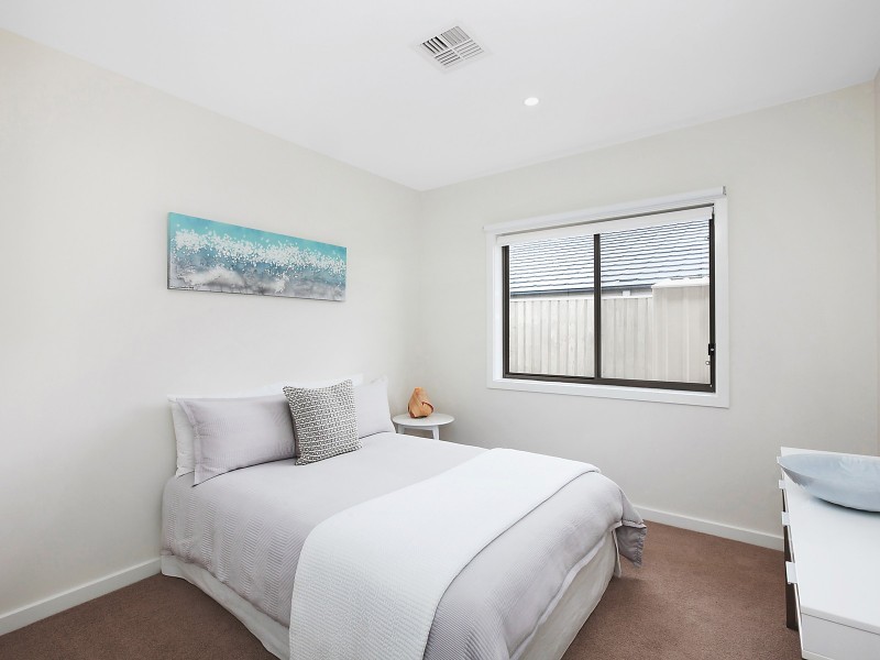 20 Pollack Street, Googong NSW 2620