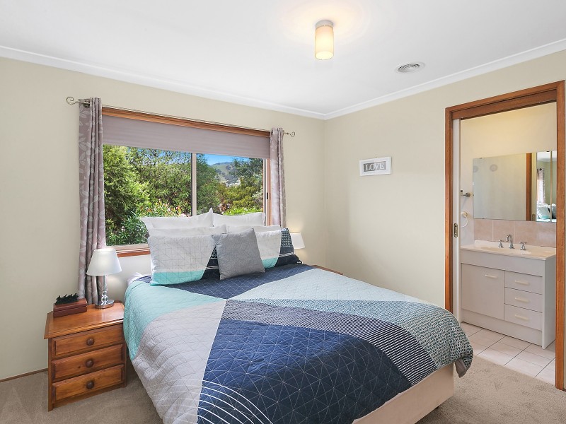 4 O’Hara Close, Gordon ACT 2906