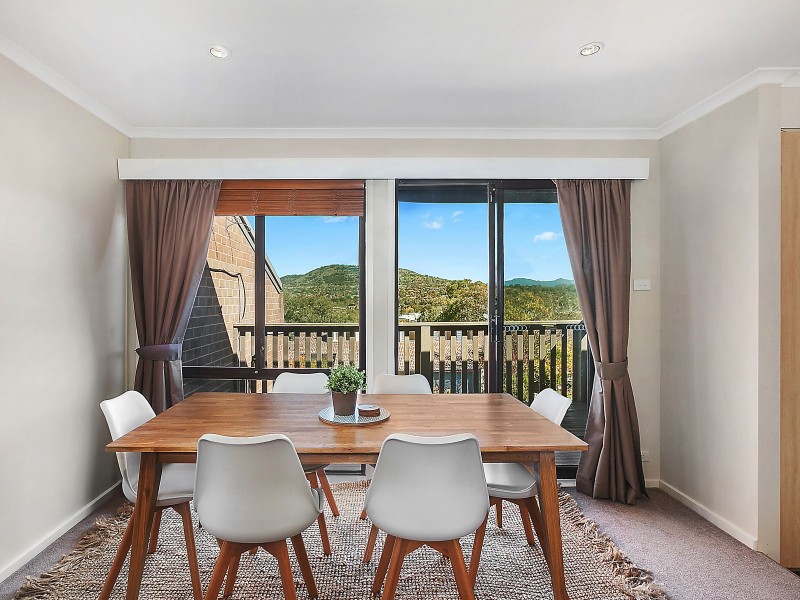 22 Sulman Place, Phillip ACT 2606