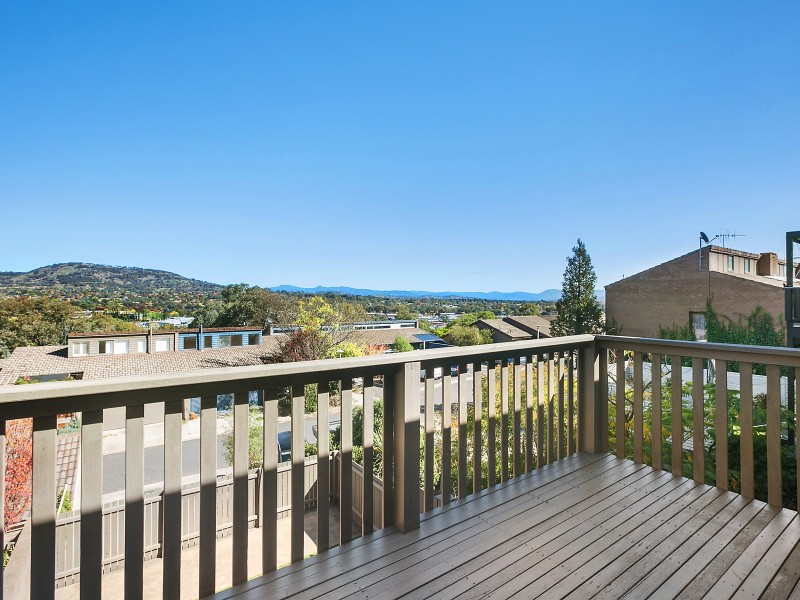 22 Sulman Place, Phillip ACT 2606