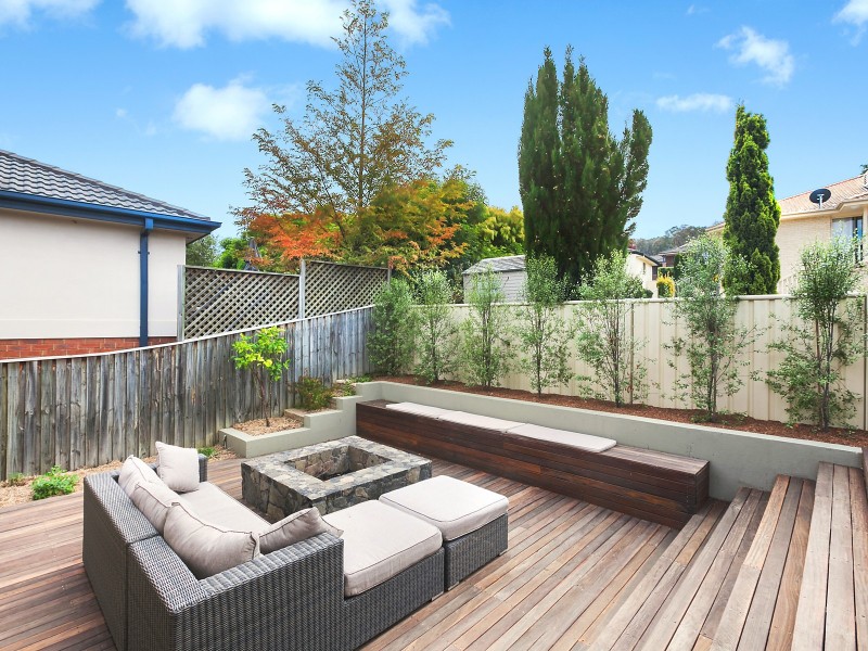 25 Bluestone Gardens, Jerrabomberra NSW 2619