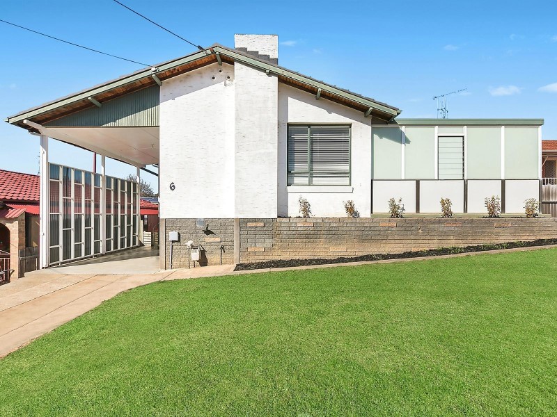 6 Hambly Place, Queanbeyan NSW 2620
