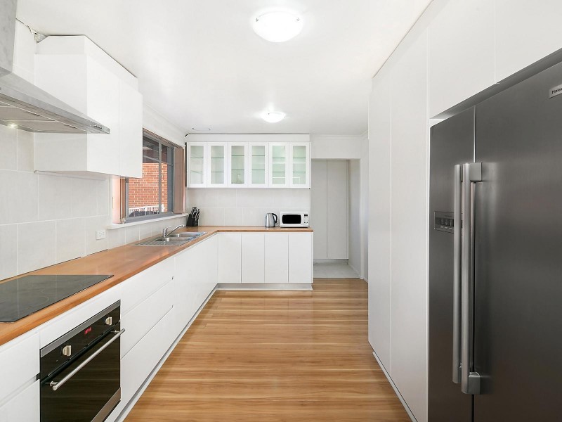 6 Hambly Place, Queanbeyan NSW 2620