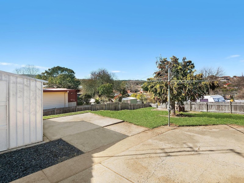 6 Hambly Place, Queanbeyan NSW 2620
