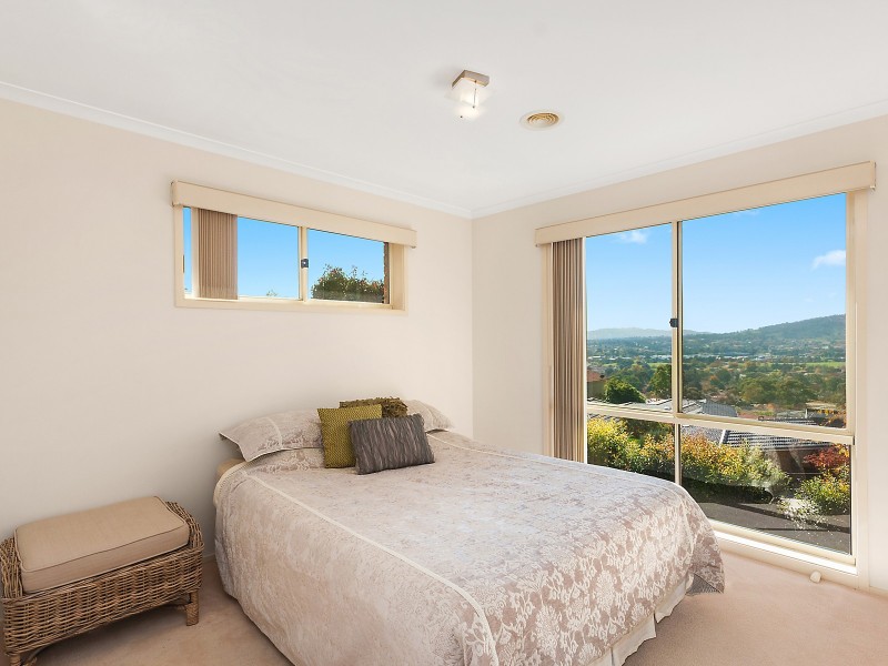 19 Clem Hill Street, Gordon ACT 2906