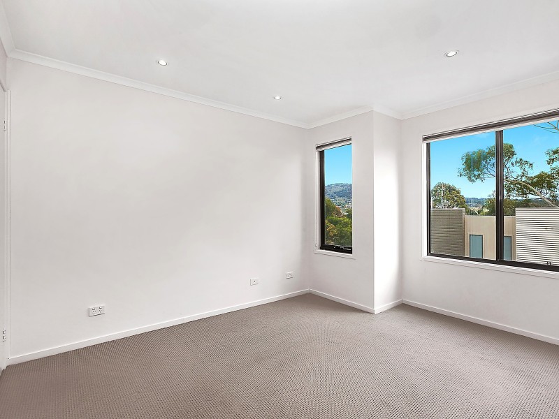 2/51 Ainsworth Street, Mawson ACT 2607
