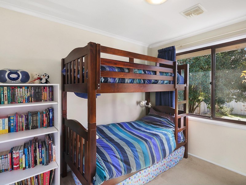 27 Phillipson Crescent, Calwell ACT 2905