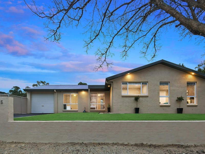 5 Burhop Close, Theodore ACT 2905