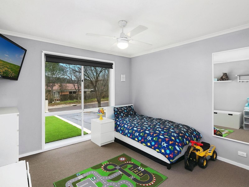 5 Burhop Close, Theodore ACT 2905