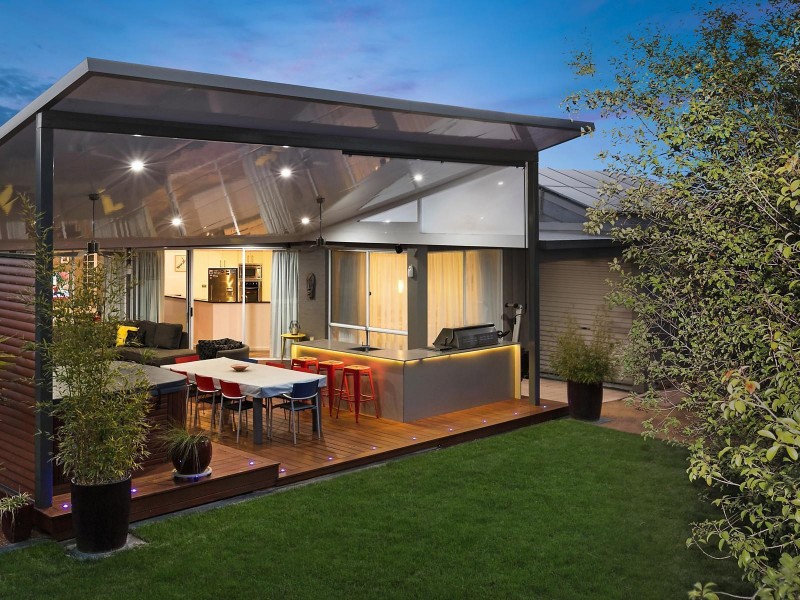 8 Carolyn Jackson Drive, Jerrabomberra NSW 2619