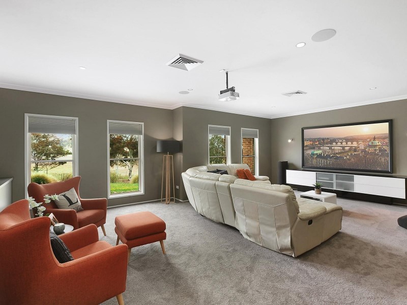 14 O’Malley Place, Googong NSW 2620