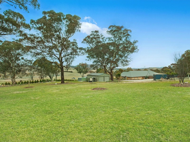 14 O’Malley Place, Googong NSW 2620