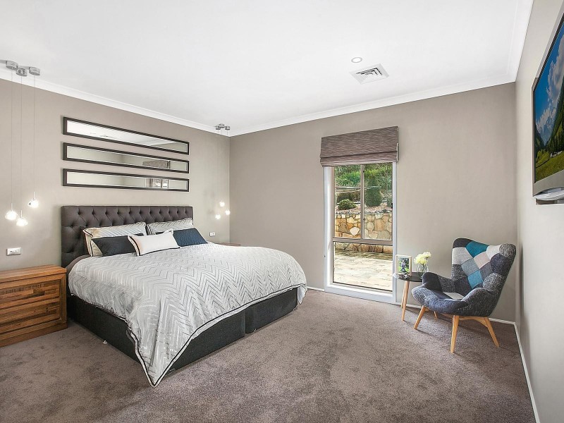 14 O’Malley Place, Googong NSW 2620