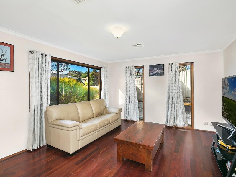 6 Henry Melville Crescent, Gilmore ACT 2905