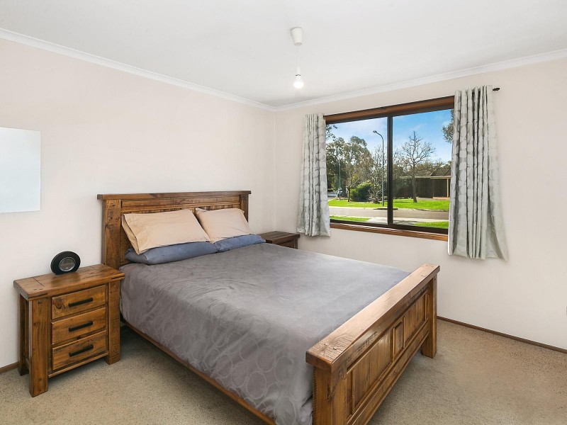 6 Henry Melville Crescent, Gilmore ACT 2905