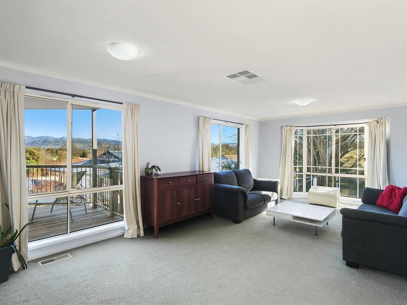 10 Hazlitt Glade, Gordon ACT 2906