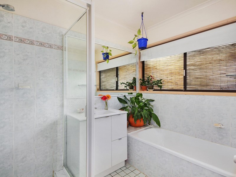 100 Bourne Street, Cook ACT 2614