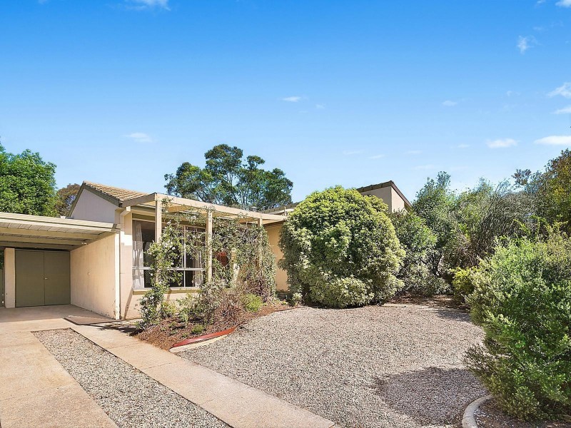 9 Stanfield Close, Kambah ACT 2902