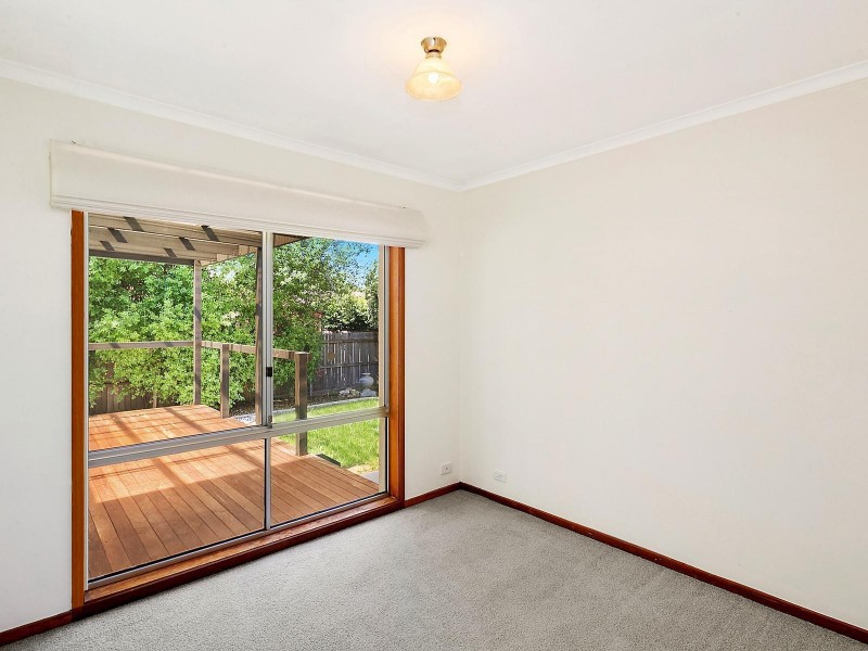 9 Stanfield Close, Kambah ACT 2902