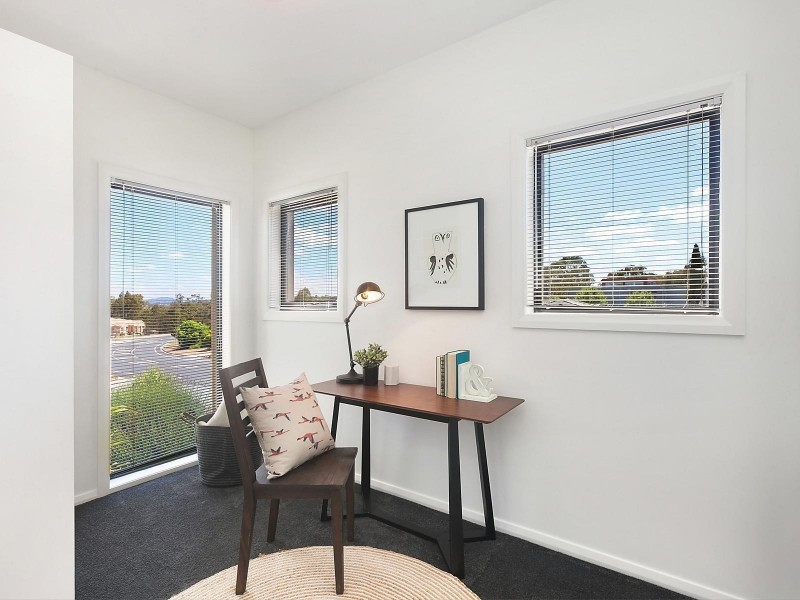 15 Morella Avenue, Jerrabomberra NSW 2619