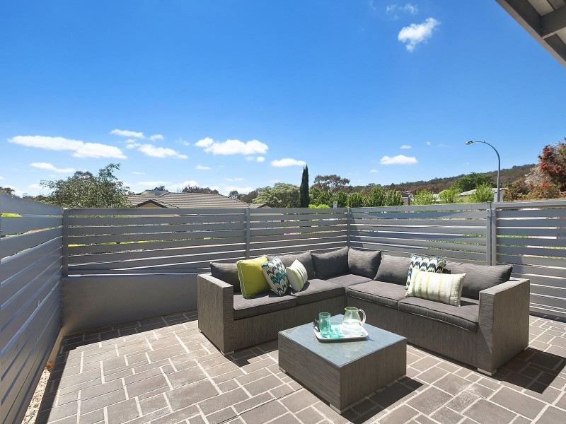 15 Morella Avenue, Jerrabomberra NSW 2619