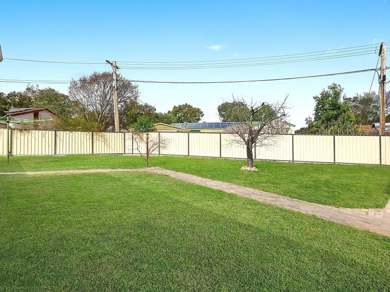 69 Wheeler Crescent, Wanniassa ACT 2903