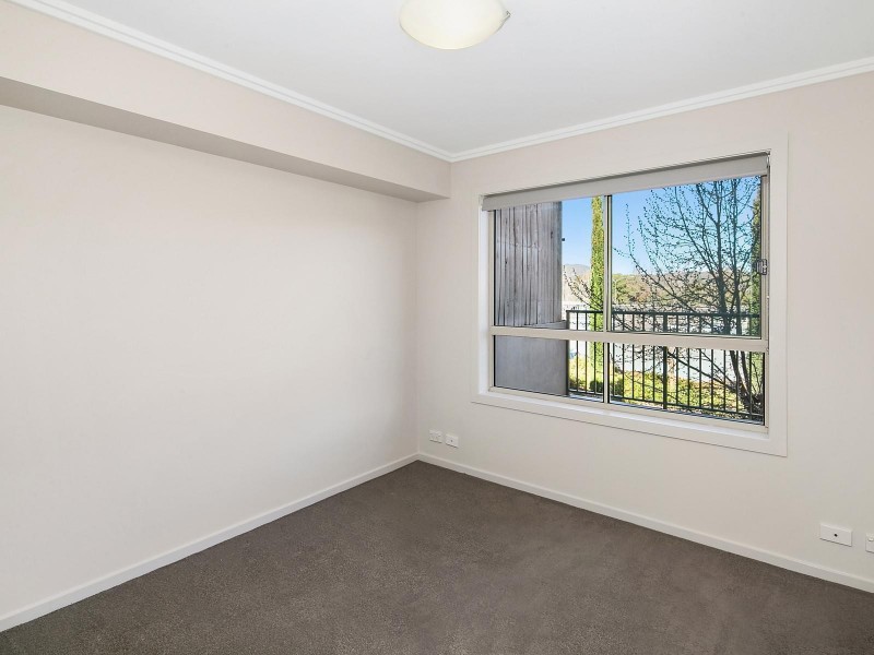 2/43 Antill Street, Queanbeyan NSW 2620