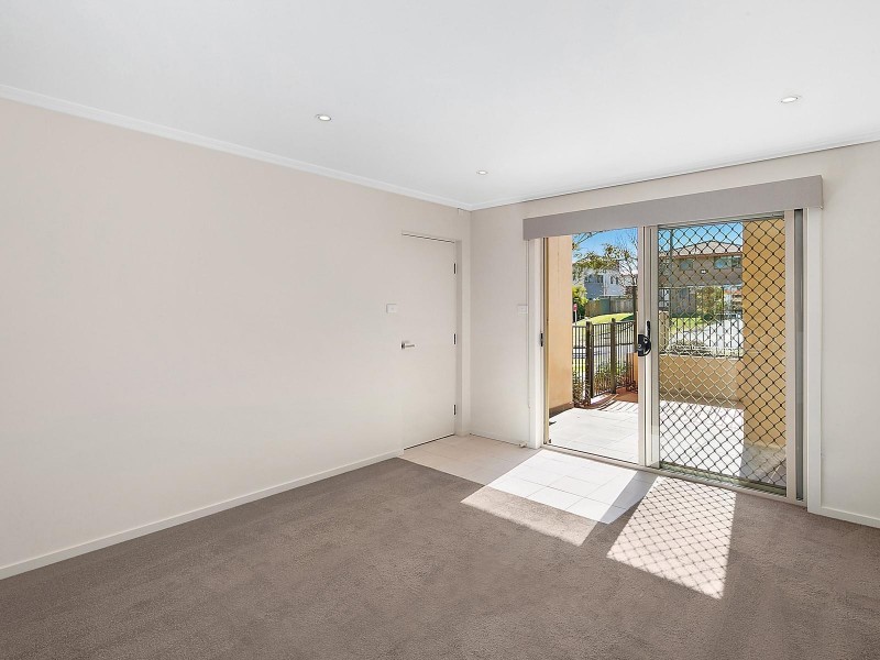 2/43 Antill Street, Queanbeyan NSW 2620