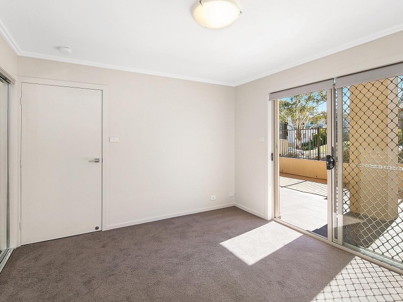 2/43 Antill Street, Queanbeyan NSW 2620