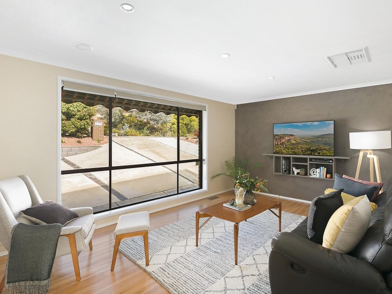 74 Learmonth Drive, Kambah ACT 2902