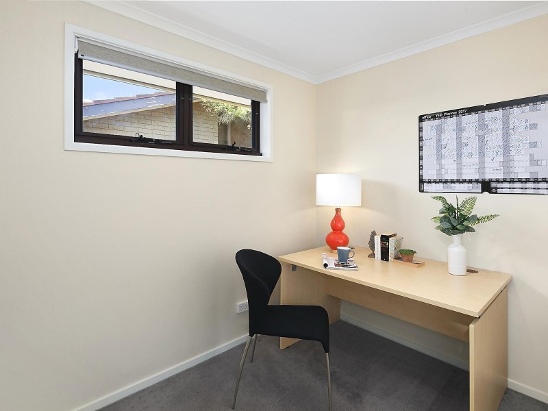 74 Learmonth Drive, Kambah ACT 2902