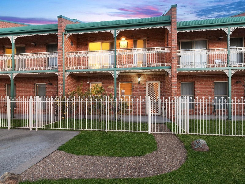 19/44 Carrington Street, Queanbeyan NSW 2620